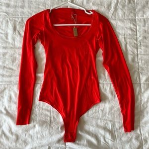 NWT Skims Jelly Shear Thong Bodysuit in Poppy